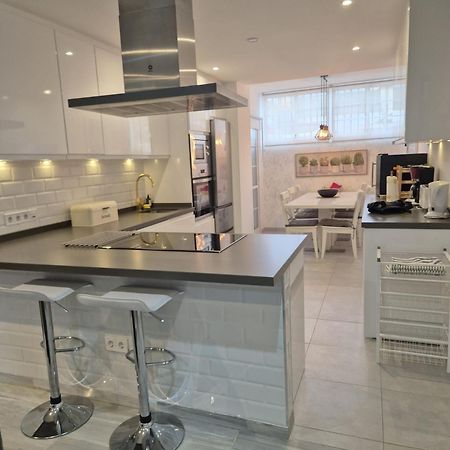 Luxurious Three Bedroom Duplex Apt Close To Beach Fuengirola Buitenkant foto
